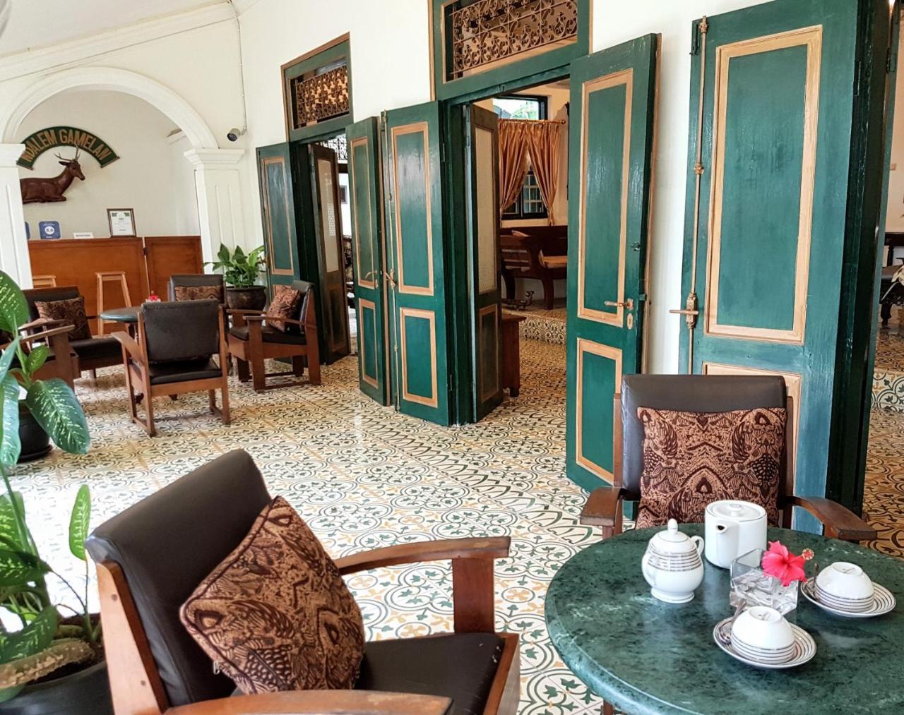 Ferienwohnung Ndalem Gamelan Yogyakarta Exterior foto